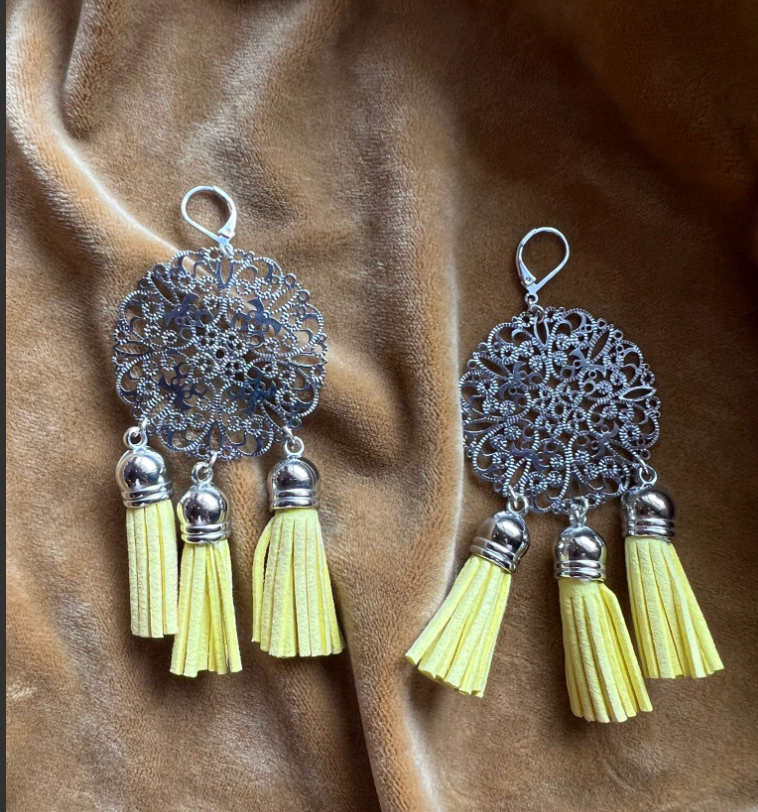 Boucles d'oreilles Kelen argent avec pompons (im)parfaite ❤️